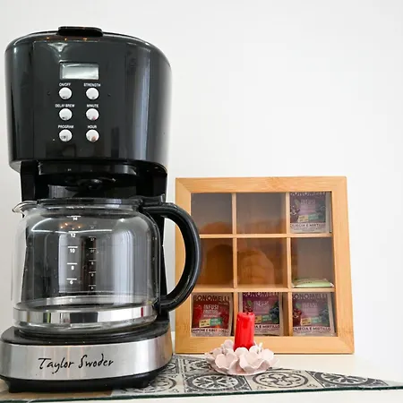 Apartamento B&B Apartaments Novoli Guidoni 10 Min To Center Airport Tram T2 Airport Ac Wifi No Ztl