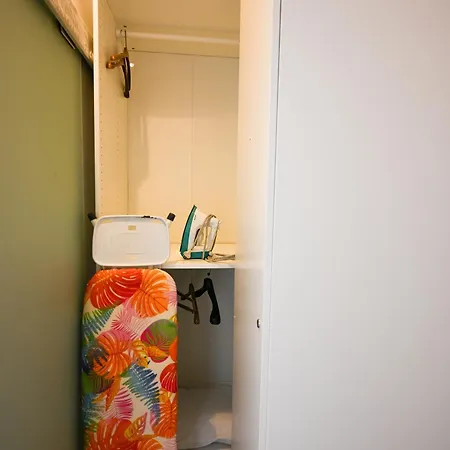 Apartamento B&B Apartaments Novoli Guidoni 10 Min To Center Airport Tram T2 Airport Ac Wifi No Ztl