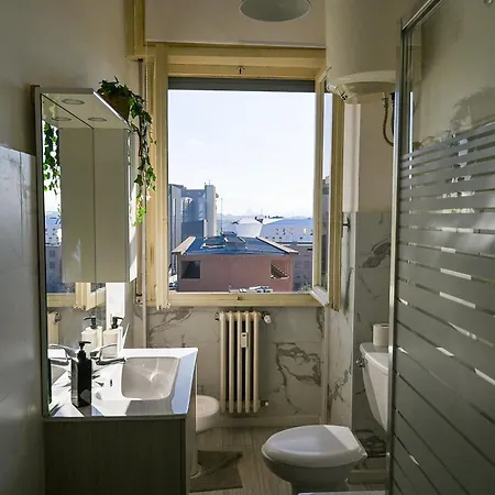 B&B Apartaments Novoli Guidoni 10 Min To Center Airport Tram T2 Airport Ac Wifi No Ztl Apartamento Florencia