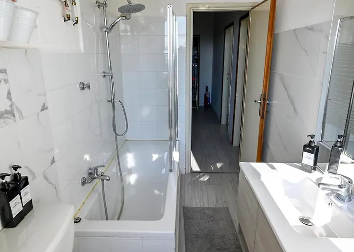 Novoli Guidoni 10 Min To Center Airport Tram T2 Airport Ac Wifi No Ztl *