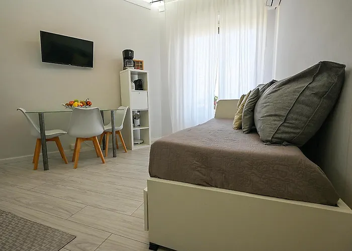 Novoli Guidoni 10 Min To Center Airport Tram T2 Airport Ac Wifi No Ztl Appartement Florence